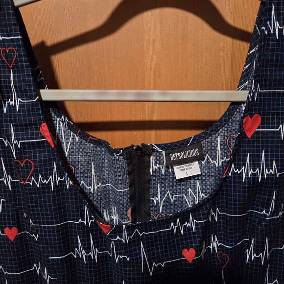 Heart Patterned Navy Blue Women's Dress - Picture 2 of 3